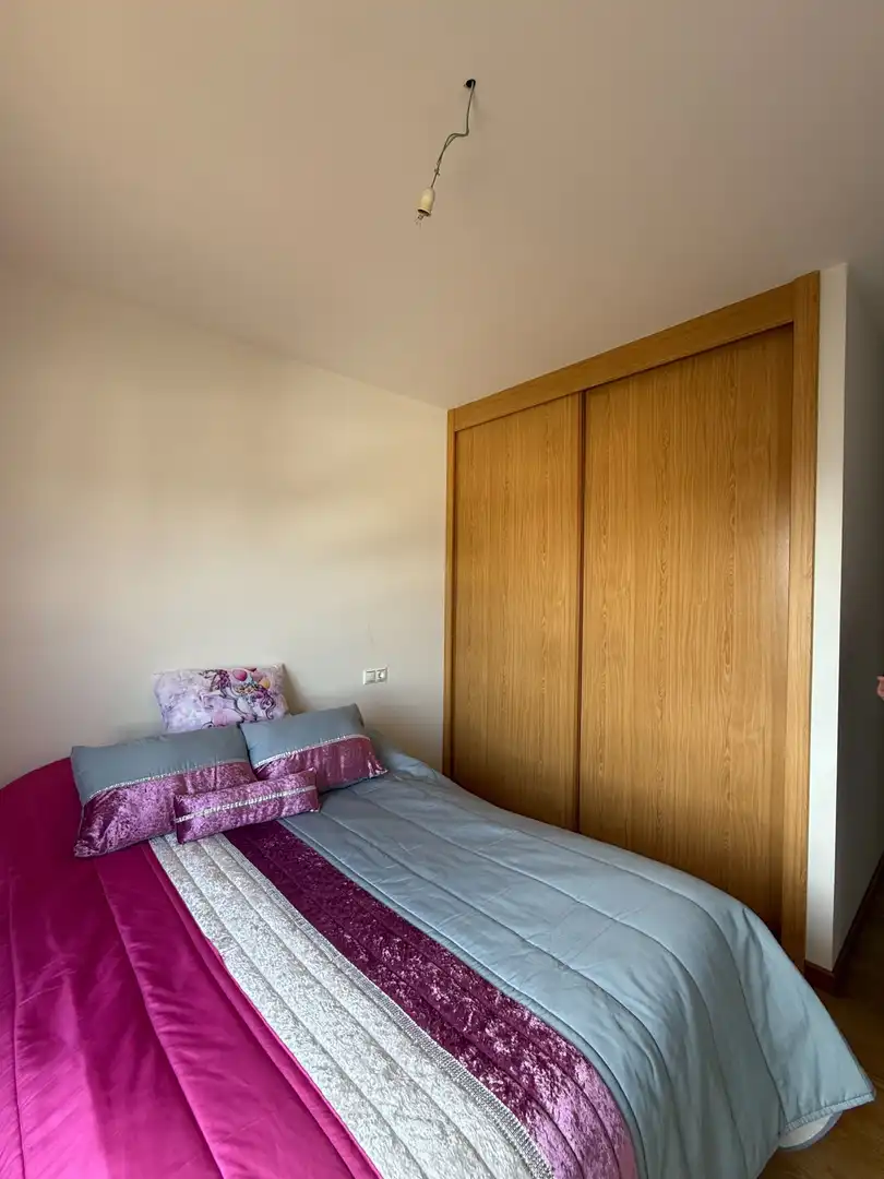 Habitación de Piso en venta en A Coruña Capital  con Calefacción y Trastero