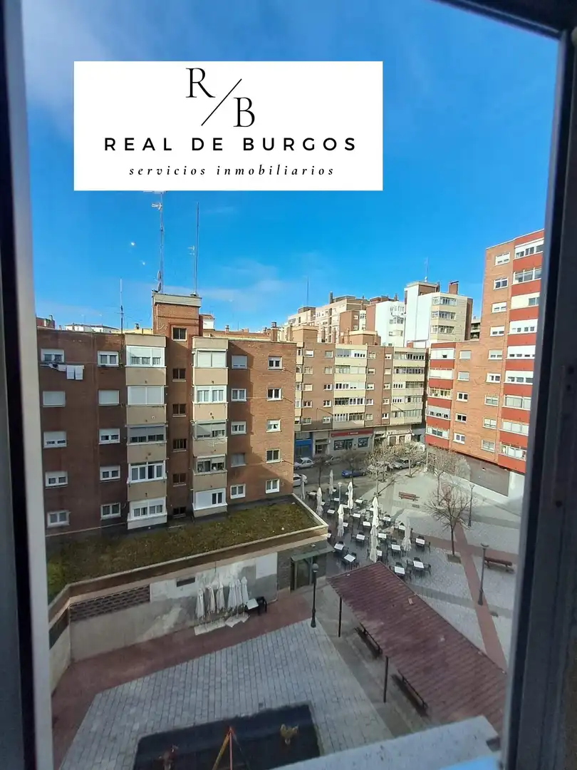 Exterior view of Flat for rent in Valladolid  with Heating, Terrace and Furnished