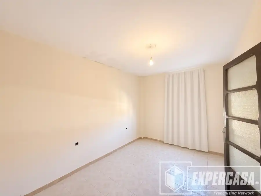 Flat for sale in Pobles de l'Oest, imagen 5