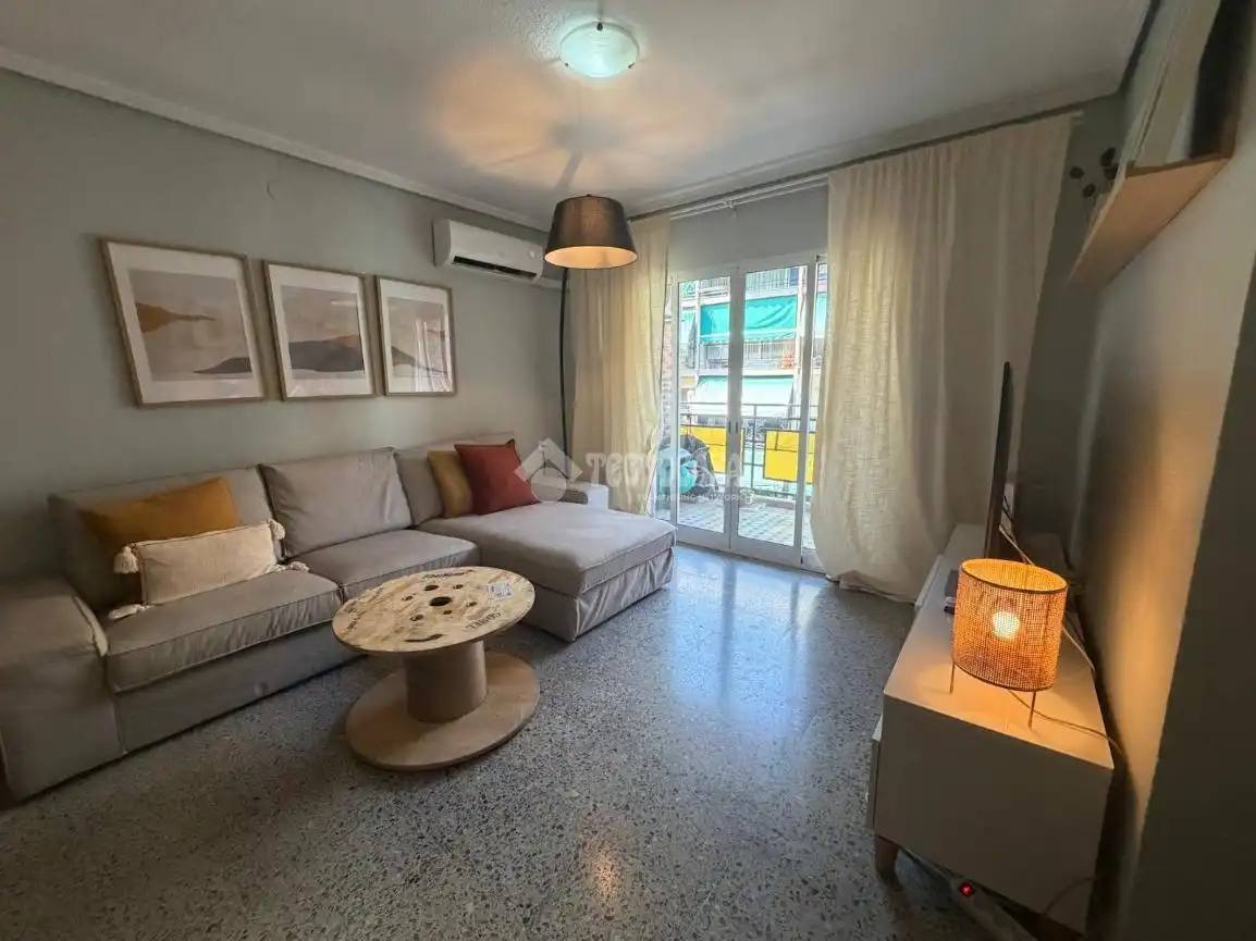 Sala d'estar de Pis en venda en Valencia