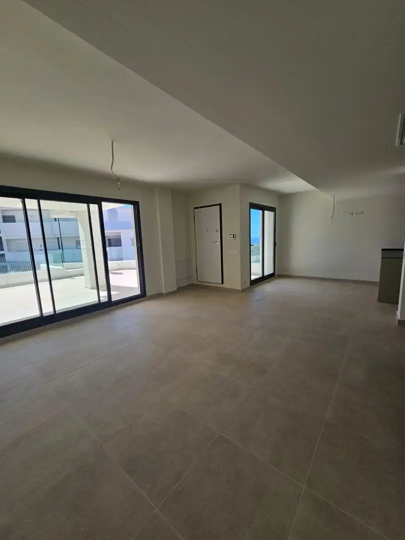 Casa adosada en venda en Benalmádena amb Aire condicionat, Jardí privat i Terrassa