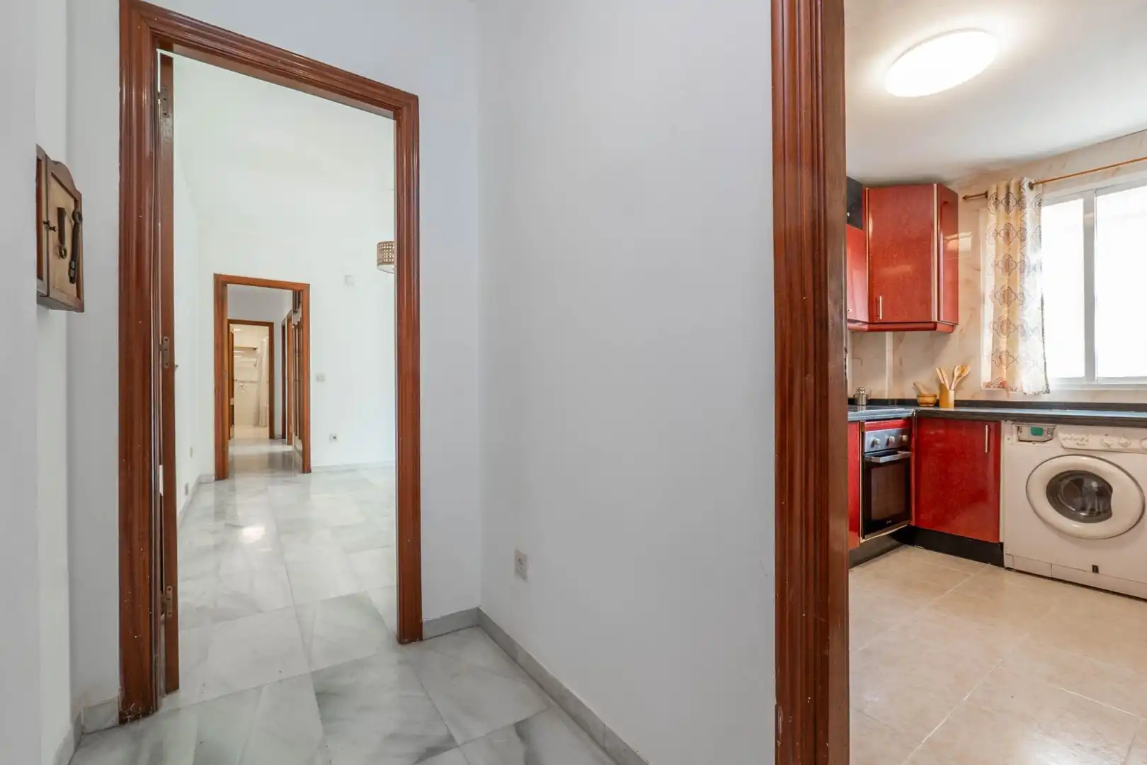 Wohnung zur Miete in La Zubia mit Klimaanlage