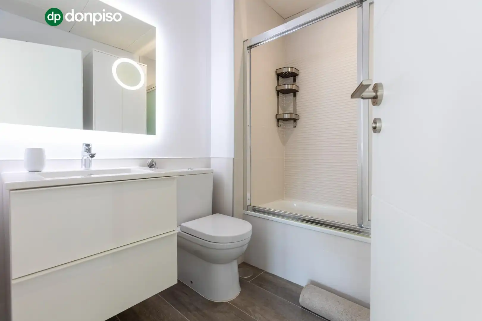 Bathroom of Attic for sale in Salobreña  with Air Conditioner, Terrace and Storage room