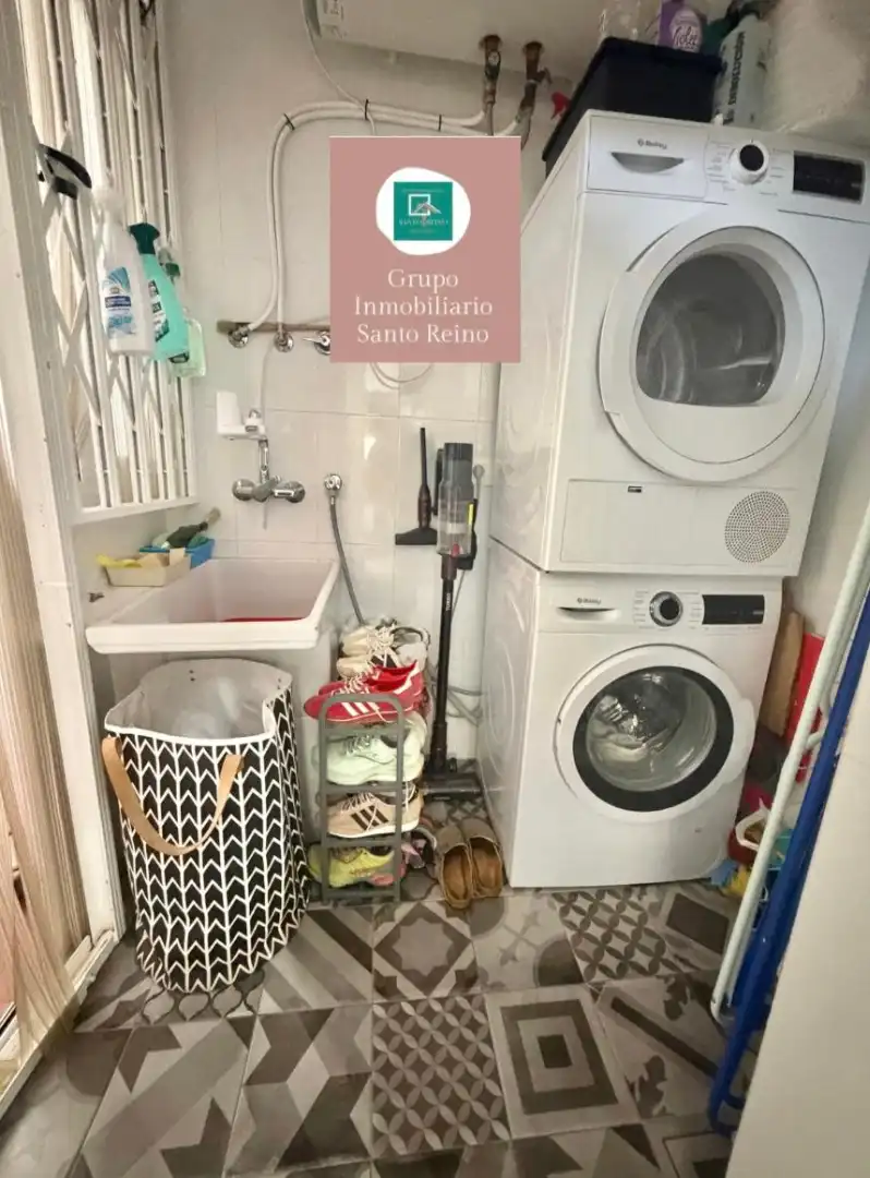 Baño de Piso en venta en Jaén con Aire acondicionado, Trastero y Amueblado