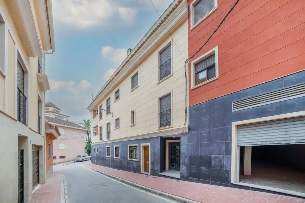 Exterior view of Commercial properties for sale in Monóvar  / Monòver
