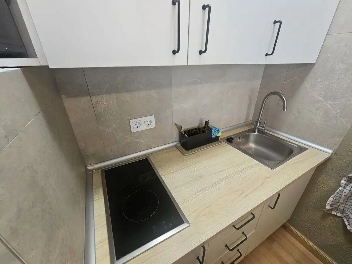 Study for rent in De los Manantiales, Manantiales - Estación de Autobuses