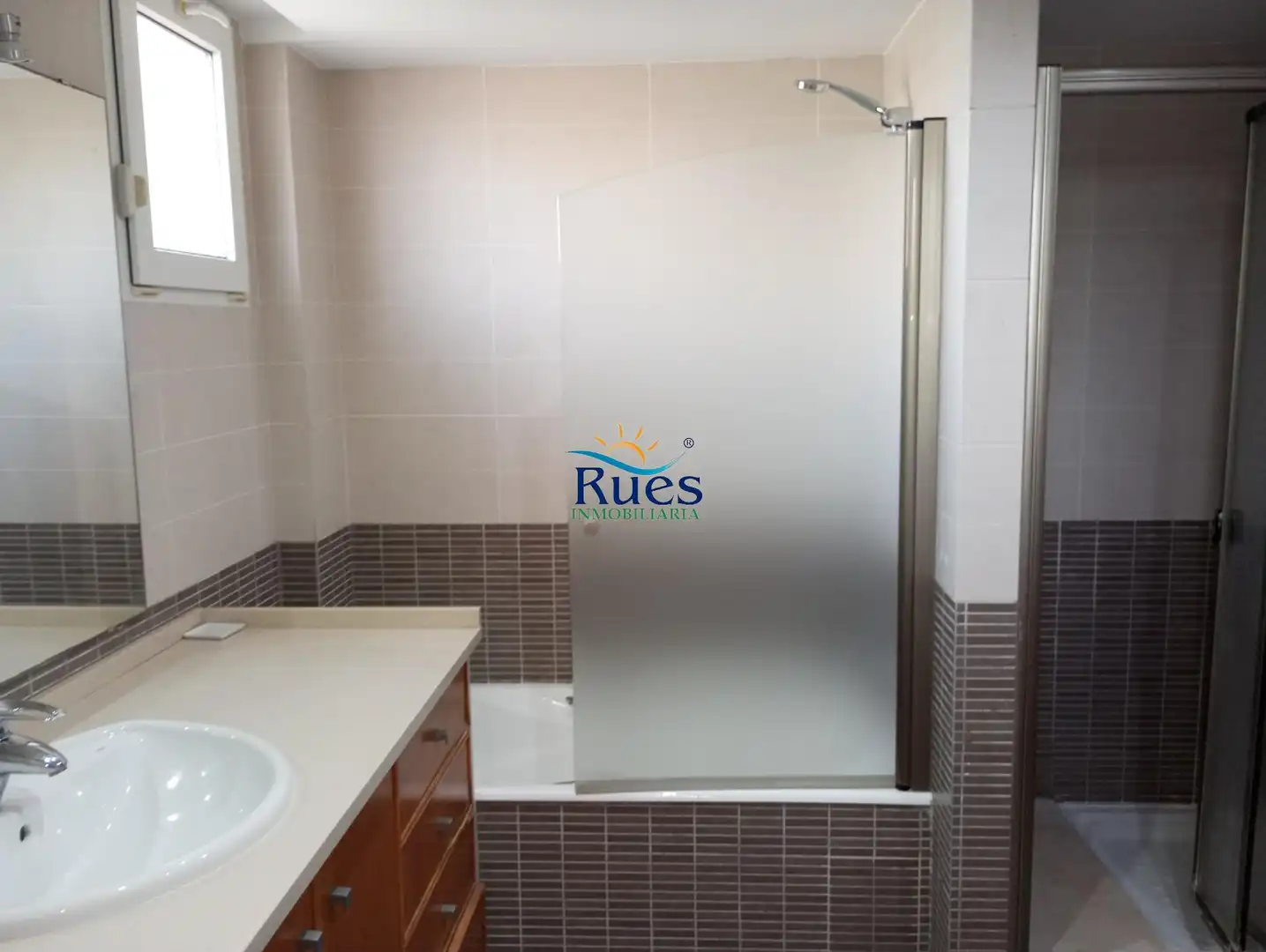 Baño de Casa o chalet en venta en Oropesa del Mar / Orpesa con Aire acondicionado, Calefacción y Jardín privado
