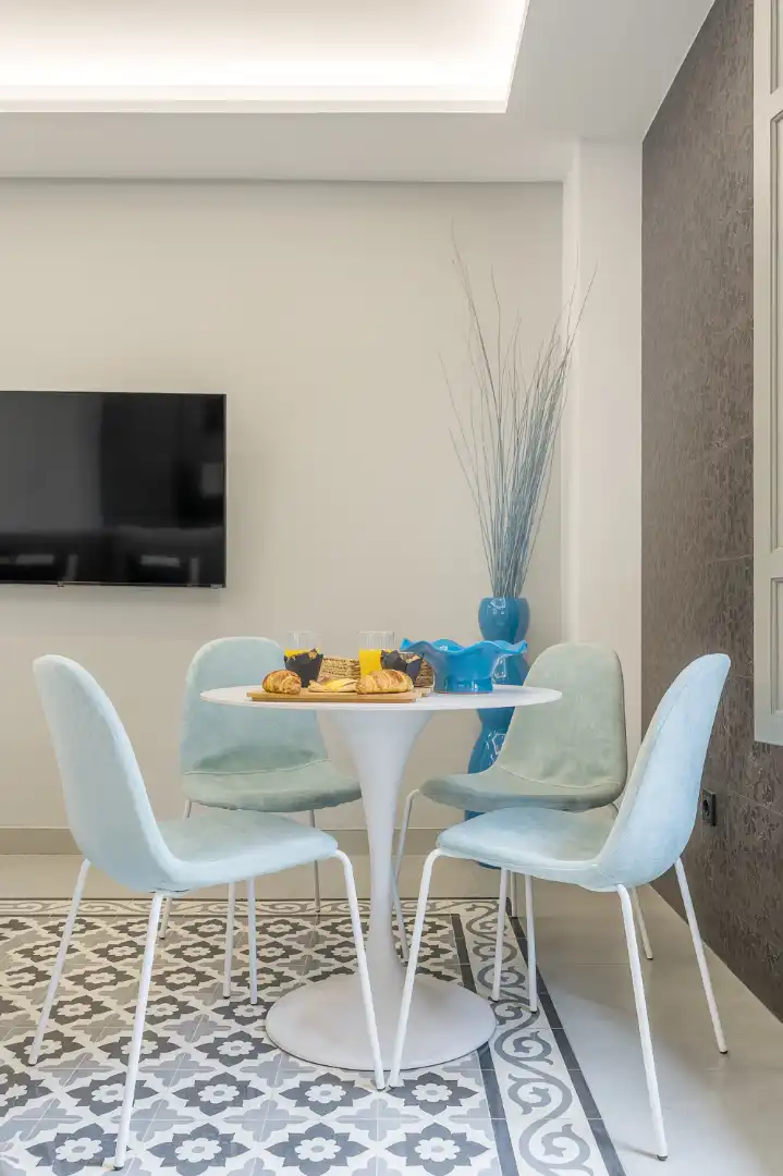 Dining room of Flat for rent in Granada  with Air Conditioner, Heating and Furnished