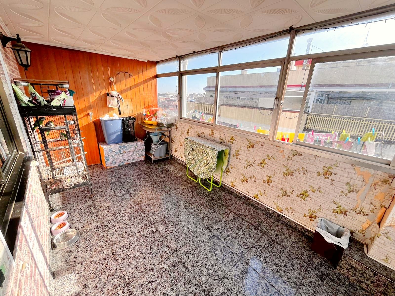 Dormitori de Pis en venda en El Prat de Llobregat amb Aire condicionat, Terrassa i Forn