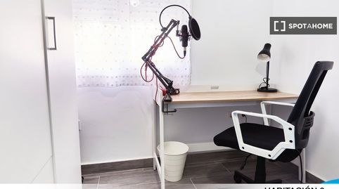 Foto 2 de Habitació a La Buhaira, Sevilla Capital