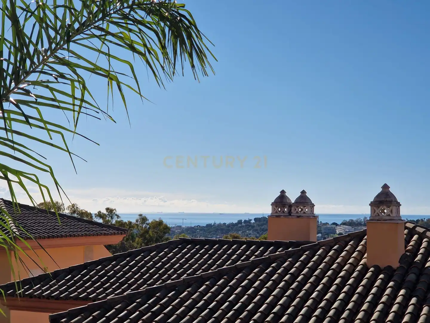 Vista exterior de Apartament en venda en Marbella amb Aire condicionat, Traster i Forn