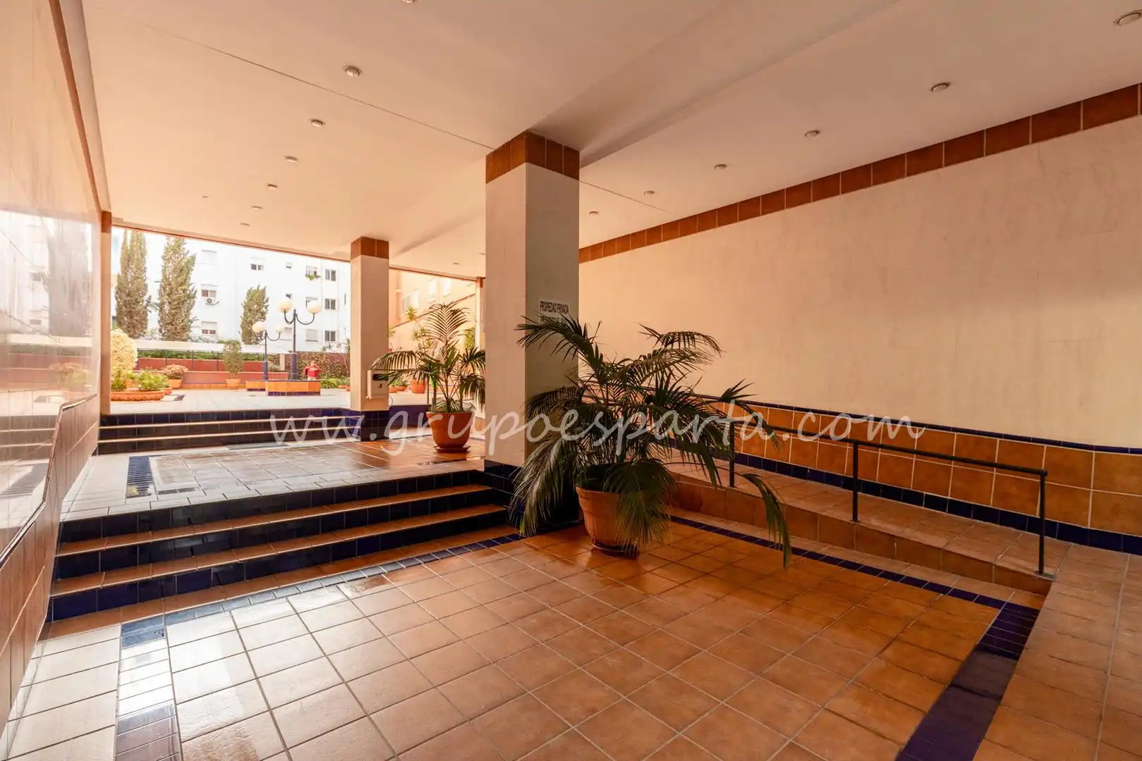 Flat for sale in Sevilla  with Air Conditioner and Terrace