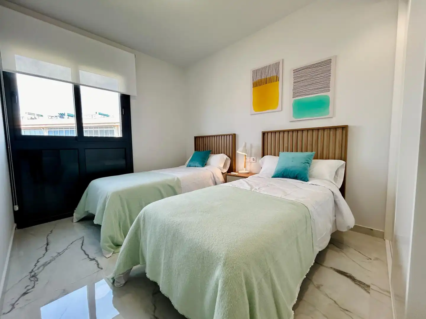 Habitación de Ático en venta en Orihuela con Aire acondicionado, Calefacción y Jardín privado