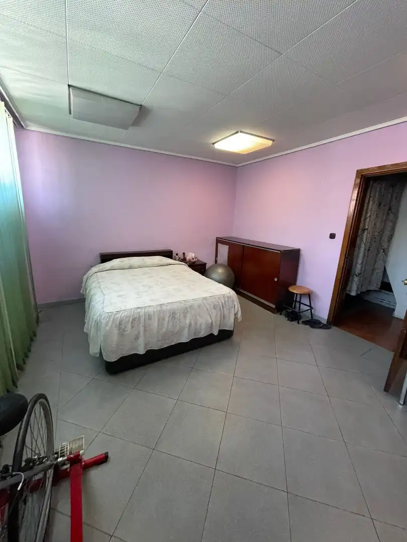 Habitación de Local en venta en Valle de Trápaga-Trapagaran con Aire acondicionado, Terraza y Amueblado