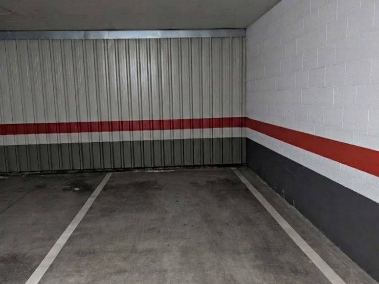 Parking de Garaje de alquiler en  Sevilla Capital