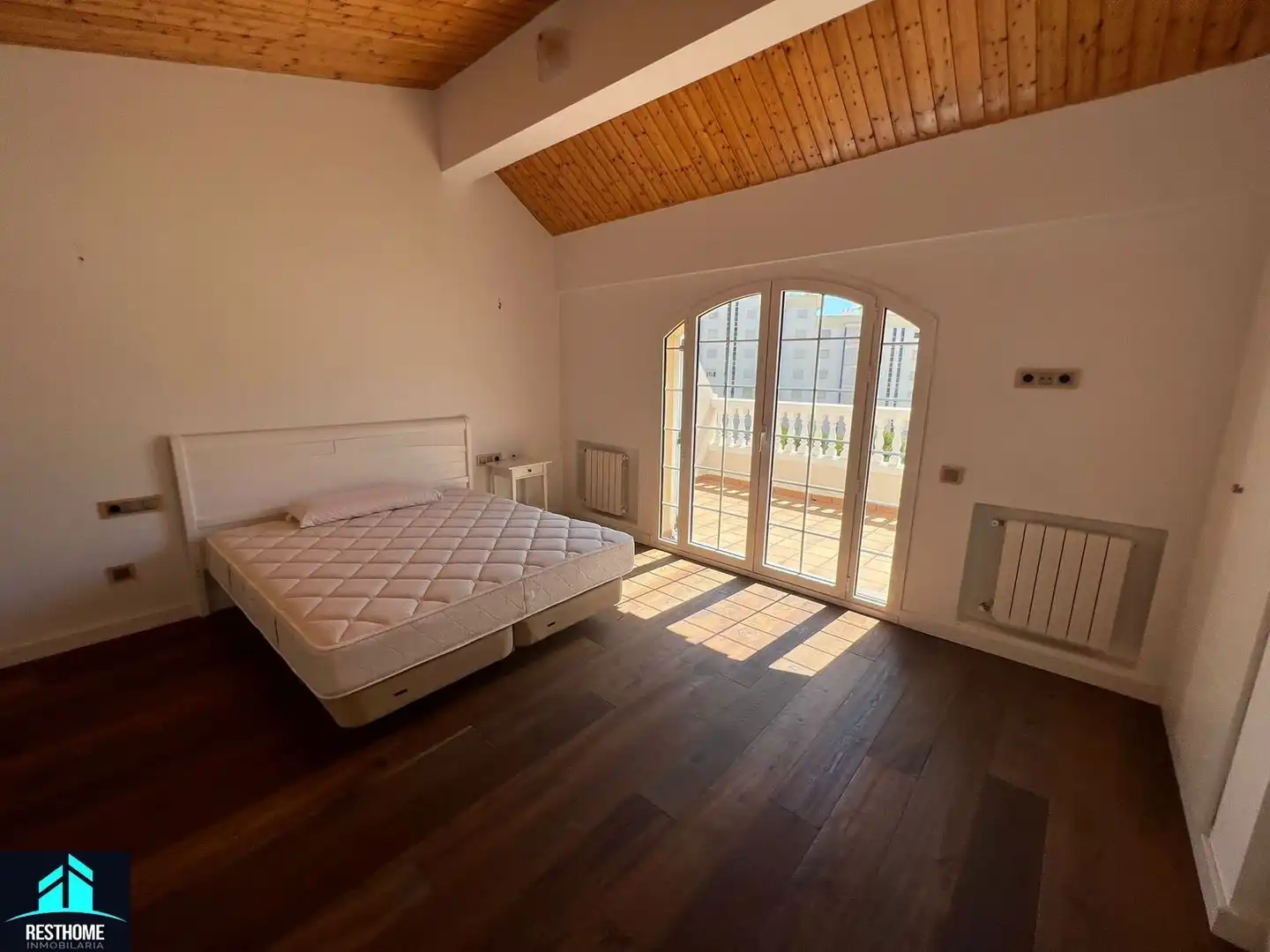 Villa con piscina in vendita a Carrer Carrer del Atlàntic, imagen 8