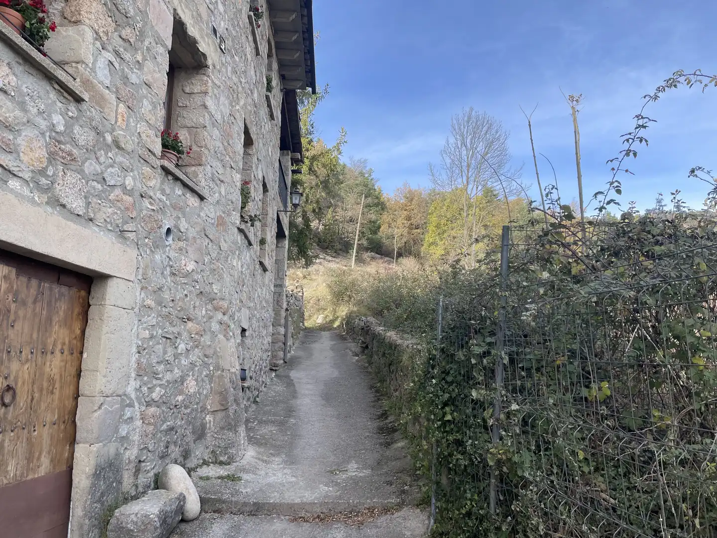 Vista exterior de Residencial en venda en Sant Jaume de Frontanyà