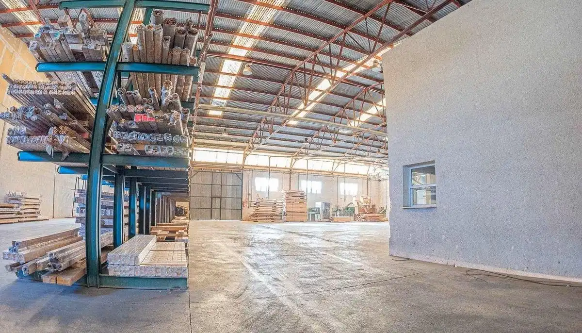 Nau industrial en venda en Orihuela