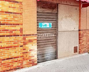 Vista exterior de Local en venda en  Madrid Capital