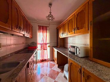 Flat with balcony for sale in Centro