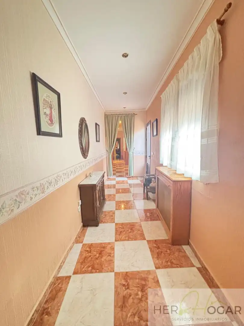 Houses for sale in Los Yébenes  with Air Conditioner, Heating and Terrace
