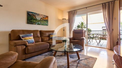 Foto 3 de Piso en venta en El Faro de Calaburra - Chaparral, Mijas