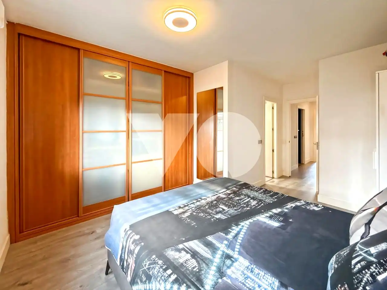 Bedroom of Flat for sale in Madrid  with Air Conditioner, Heating and Terrace