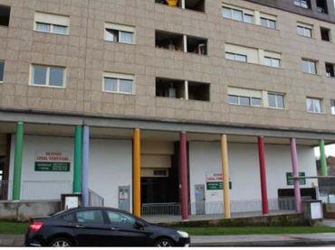 Locale commerciale in vendita a Avenida Langreo