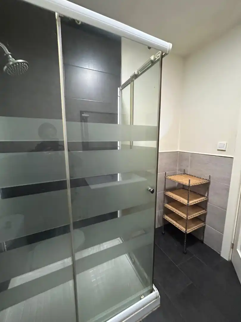 Bathroom of Flat for sale in Alcalá de Guadaira  with Air Conditioner, Heating and Terrace