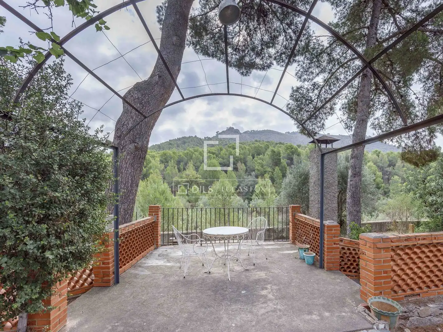 Villa con terrazza in vendita a Monteamor - La Carrasca - El Peucal