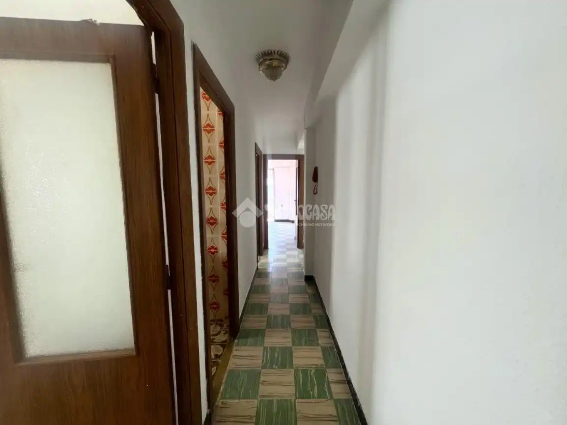 Flat for sale in Zaragoza  with Balcony