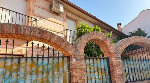 Foto 2 de Casa adosada en venda a Pio Baroja, Alcolea de Calatrava, Ciudad Real