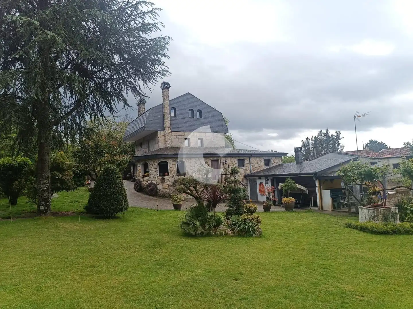 Vista exterior de Casa o xalet en venda en Esgos amb Calefacció, Jardí privat i Traster