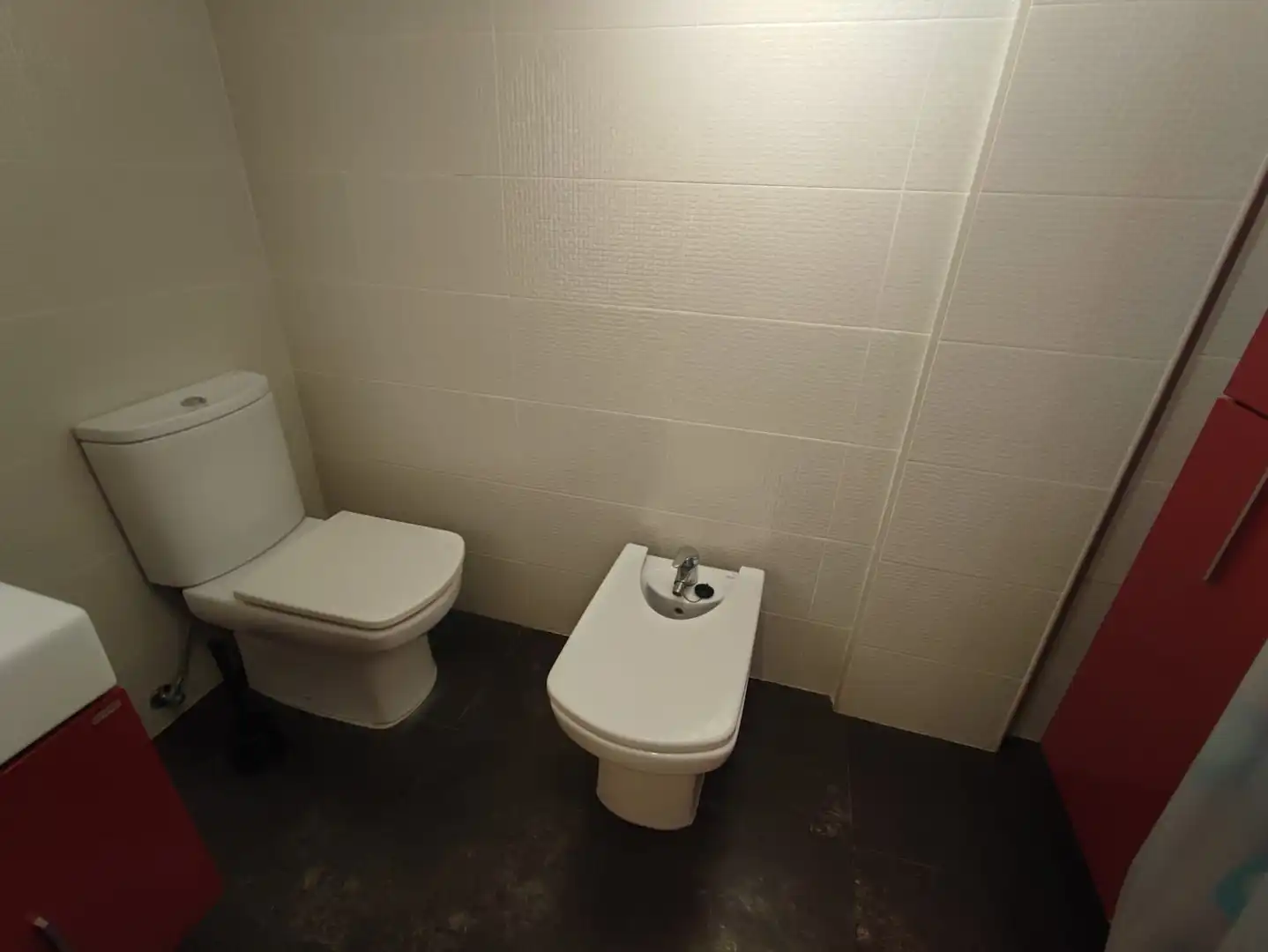 Bathroom of Flat for sale in Sueca  with Air Conditioner and Storage room