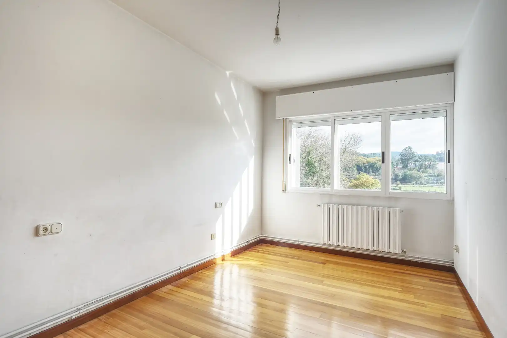 Habitación de Edificio en venta en Padrón