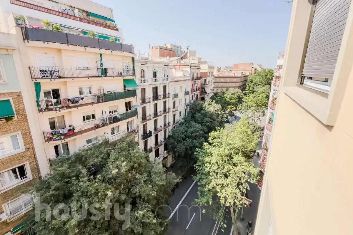 Pis amb ascensor en venda a Carrer de la Indústria ., imagen 21