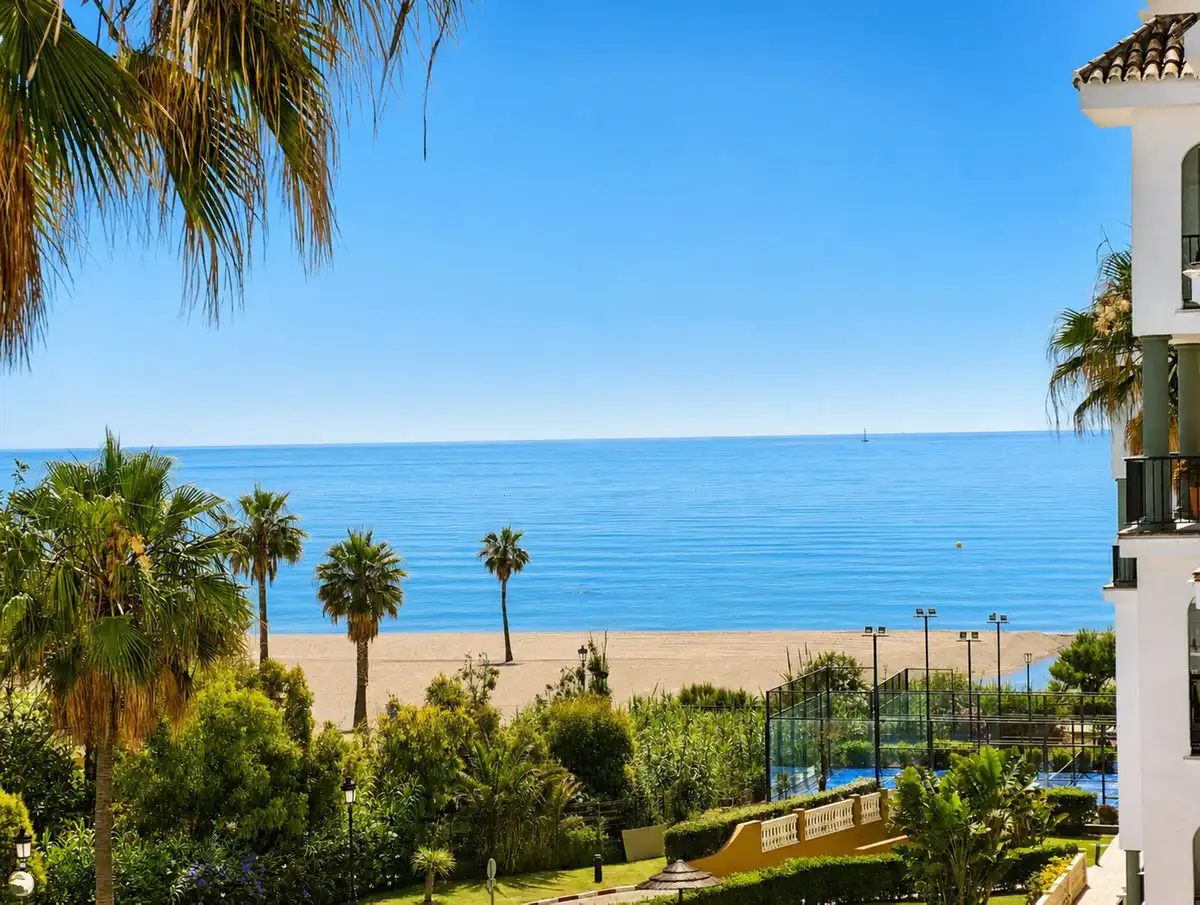 Apartament en venda a La Duquesa, imagen 2
