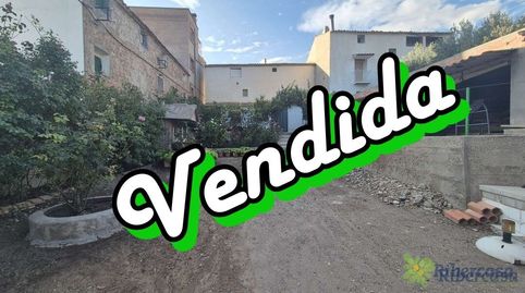 Bonita casa con jardín en Valdegutur