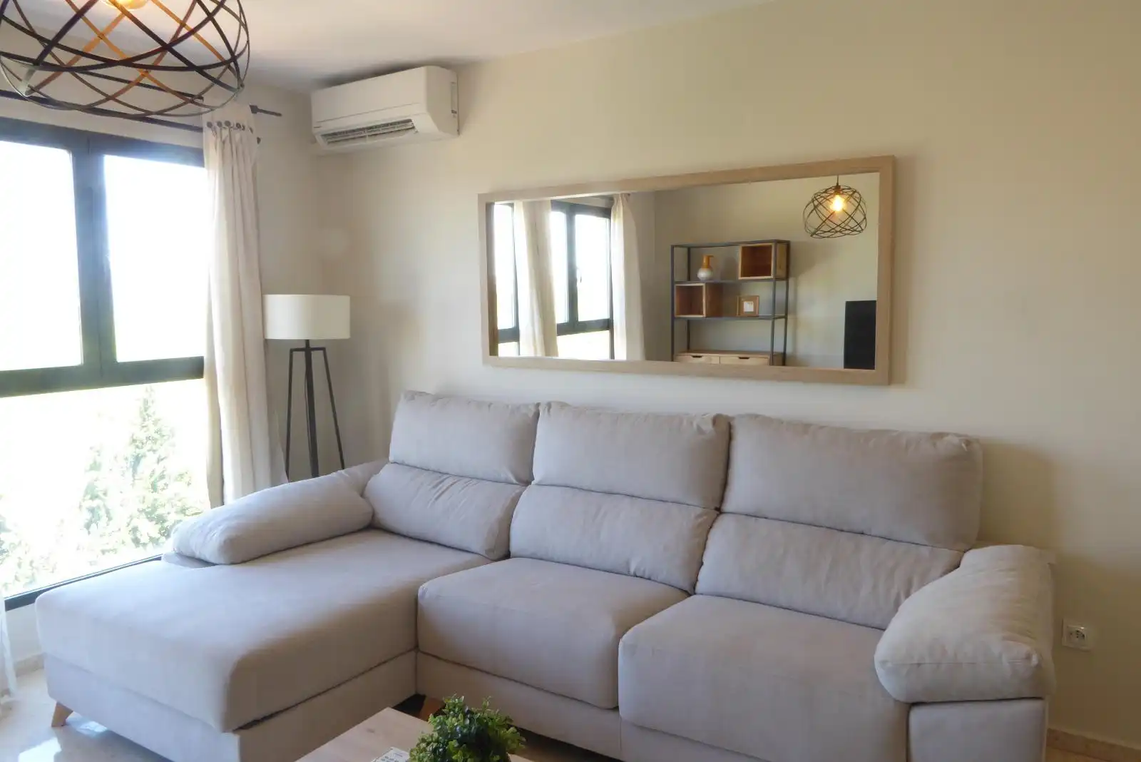 Sala d'estar de Pis en venda en Canet d'En Berenguer amb Aire condicionat i Calefacció
