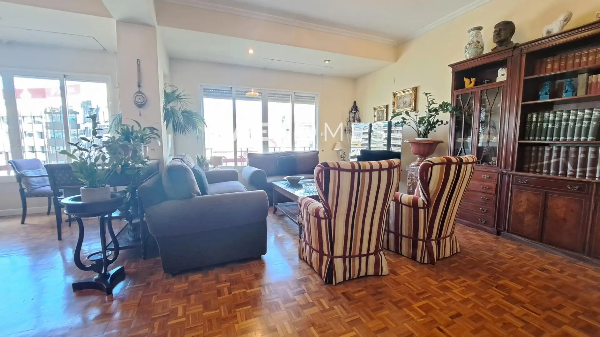 Piso con terraza en venta en Avenida Federico Soto, imagen 5