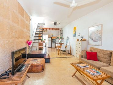 Maisonette mit Balkon zum Verkauf in Carrer Santa Llúcia