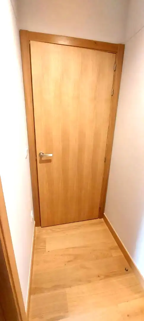 Habitación de Piso de alquiler en Vigo  con Calefacción, Parquet y Trastero