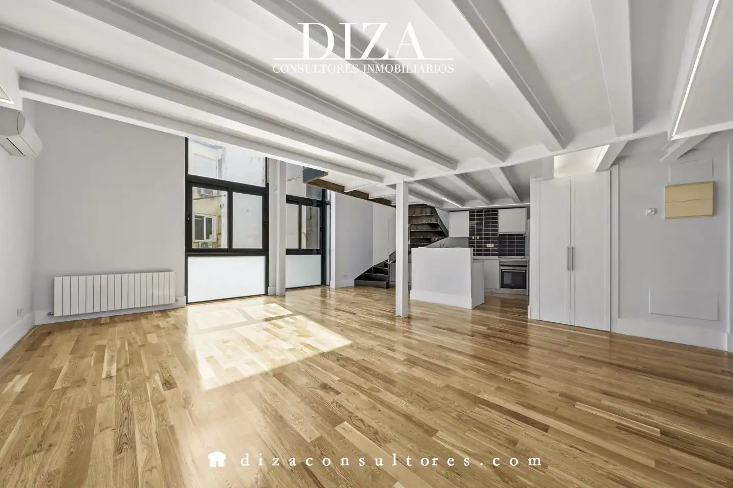 Exterior view of Flat for rent in Madrid  with Air Conditioner and Heating