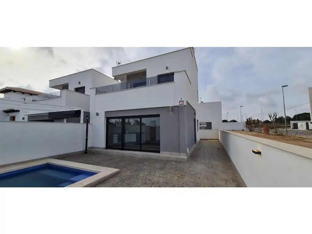 Casa amb piscina en venda a Orihuela Costa