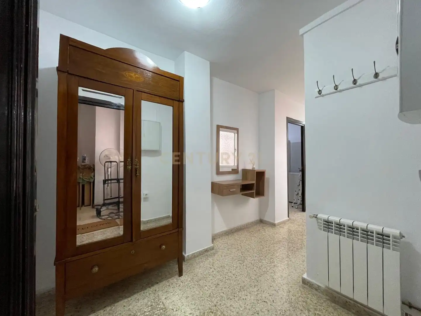 Piso de alquiler en Granada con Lavadora, Microondas y TV