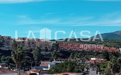 Vista exterior de Casa o xalet en venda en Algeciras amb Terrassa