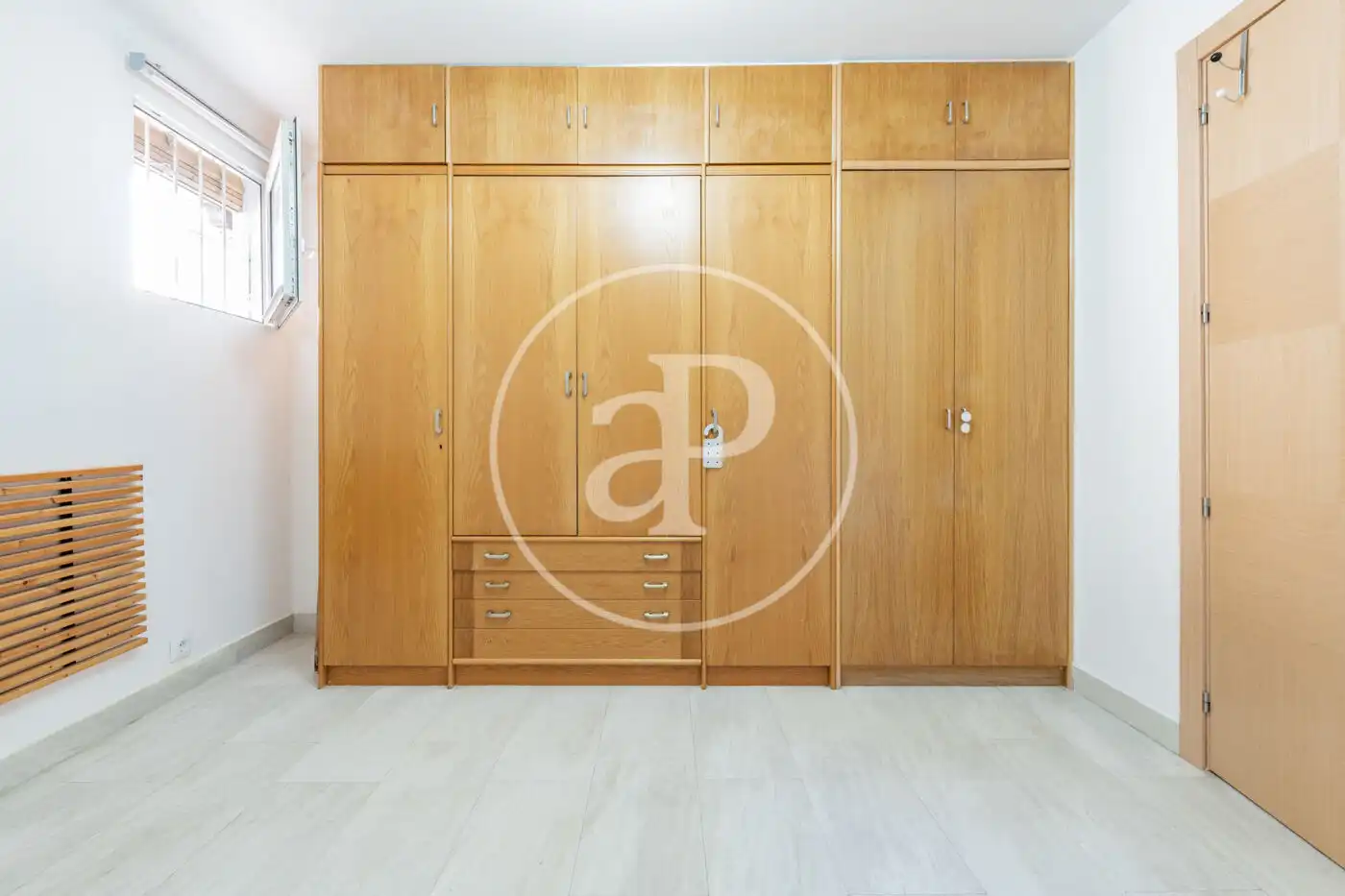 Schlafzimmer von Wohnung zum Verkauf in Madrid mit Heizung und Abstellraum