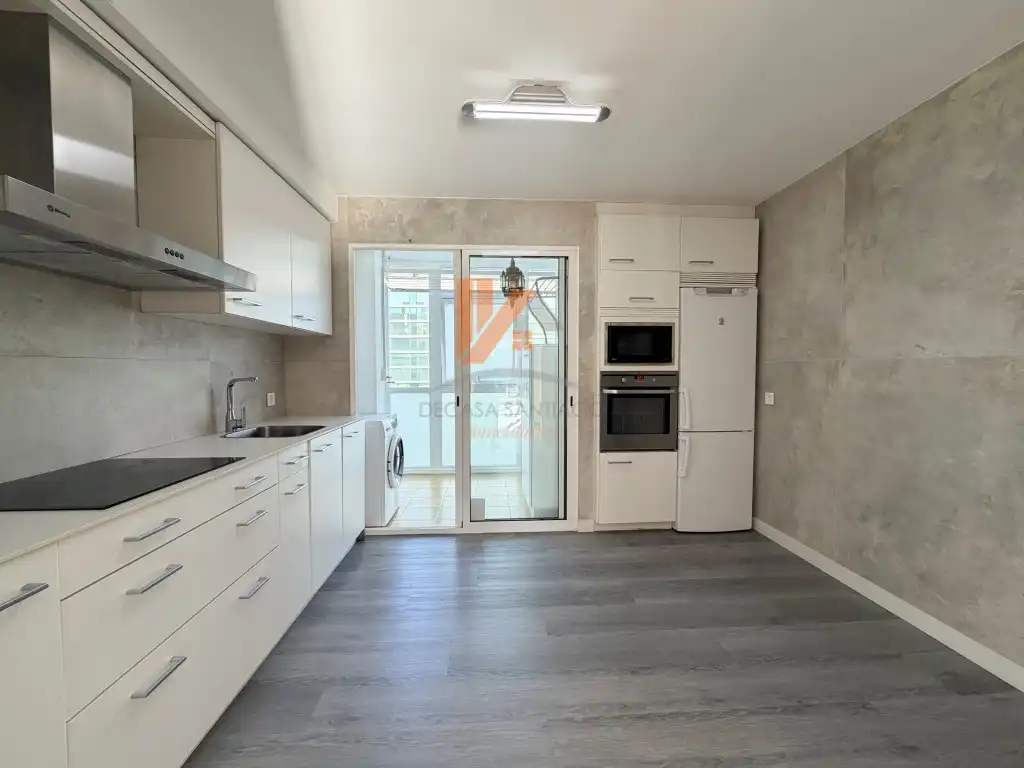 Duplex avec ascenseur à vendre à Rua Melide, imagen 12