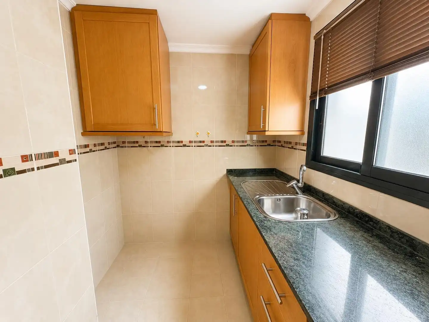 Cocina de Dúplex en venta en Guardamar del Segura con Aire acondicionado, Calefacción y Terraza