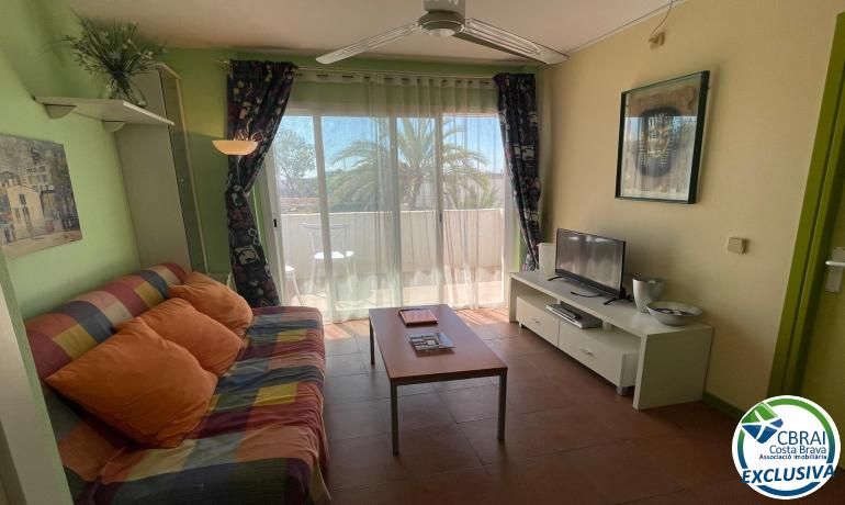 Living room of Apartment for sale in Roses  with Heating, Private garden and Furnished